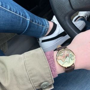 Meet your Posher, Julia